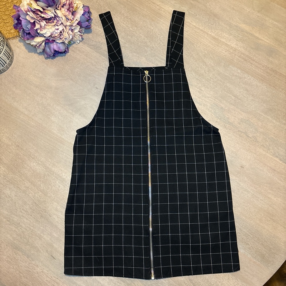 Forever 21 Black Grid Pattern Dress